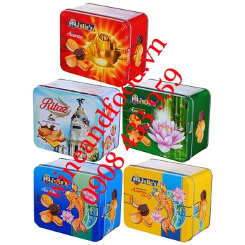 Bánh quy hỗn hợp Julie's hộp thiếc 174g