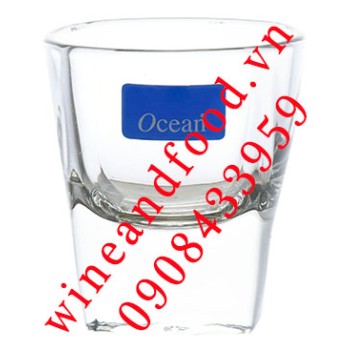 Ly uống rượu Vodka 01