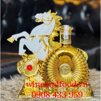 Rượu Phong Thủy Bạch Mã Brandy Venus XO Gold 700ml