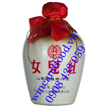 Rượu Nữ Nhi Hồng 8 năm tuổi 500ml