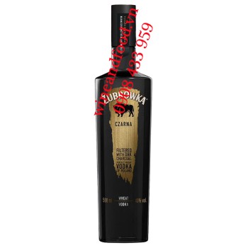 Rượu Vodka Żubrówka Czarna đen 500ml