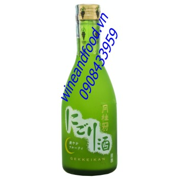 Rượu sake Gekkeikan Nigori 300ml
