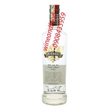 Rượu Vodka Smirnoff Black 700ml